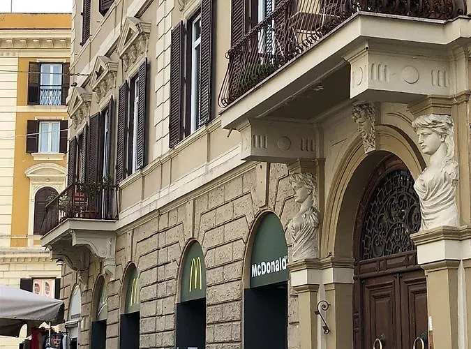 Vatican Places House Frühstückspension